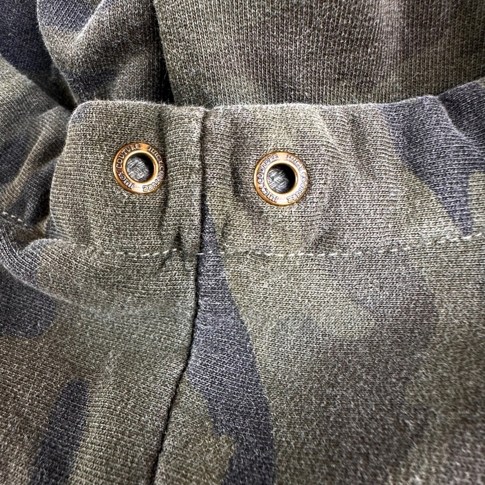 Juicy Couture Vintage Y2K Camo Sleeveless Hoodie Vest Camouflage Made in USA S - Picture 8 of 12